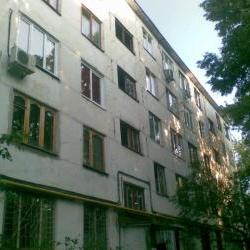 Продам - Квартиры - Алексеевка, П.Поле