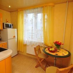 Продам - Квартиры - Алексеевка, П.Поле