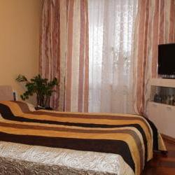 Продам - Квартиры - Алексеевка, П.Поле