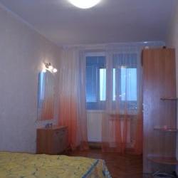 Сдам - Квартиры - Пр.Гагарина, Плехановская